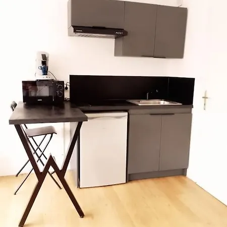 Le De Gustave Apartment