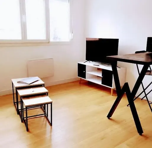 Le De Gustave Apartment