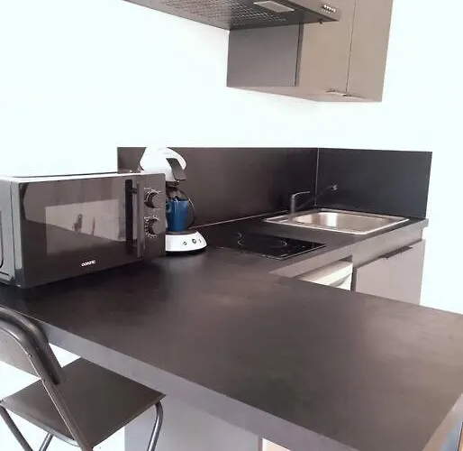 Le De Gustave Apartment Lens