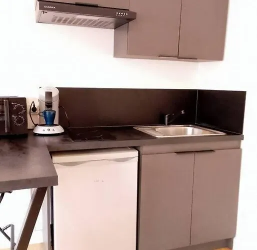 Le De Gustave Apartment